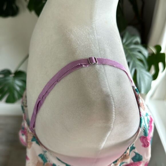 NWOT Free People Cami Floral Hanky Style Adjustable Straps Tank V Neck Pink Boho - Picture 9 of 13